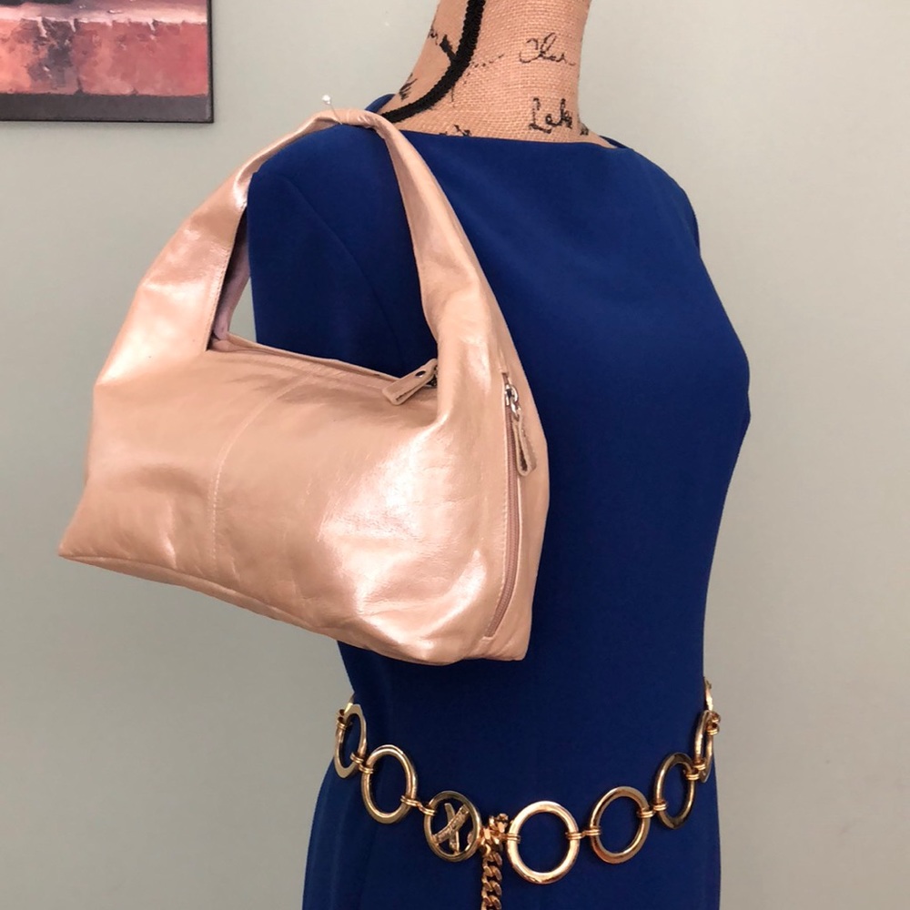 TANO New York Leather Bag - Picture 10 of 10